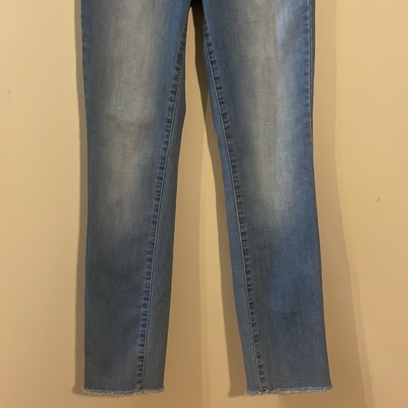 William Rast High Rise Slim Straight Jeans Size 25 JR - Picture 4 of 16